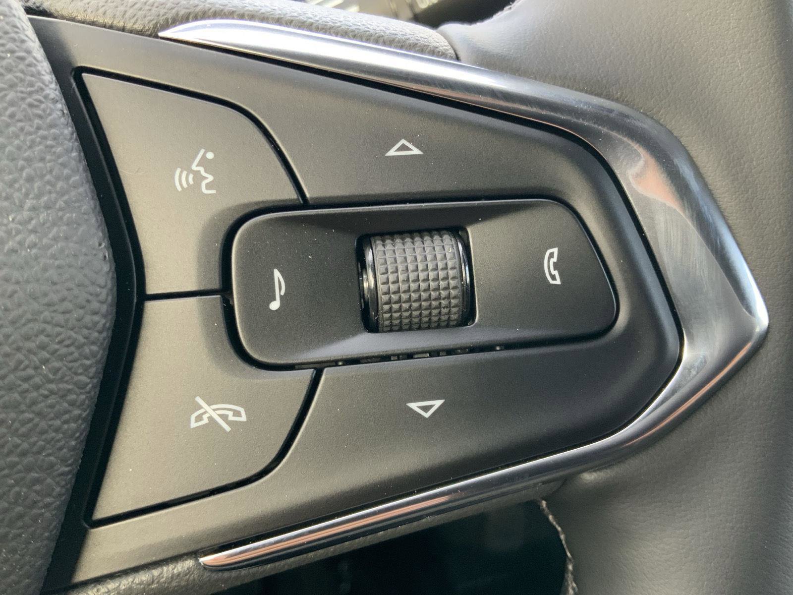 New 2026 Chevrolet Trax LT w/ Driver Confidence Package image 20