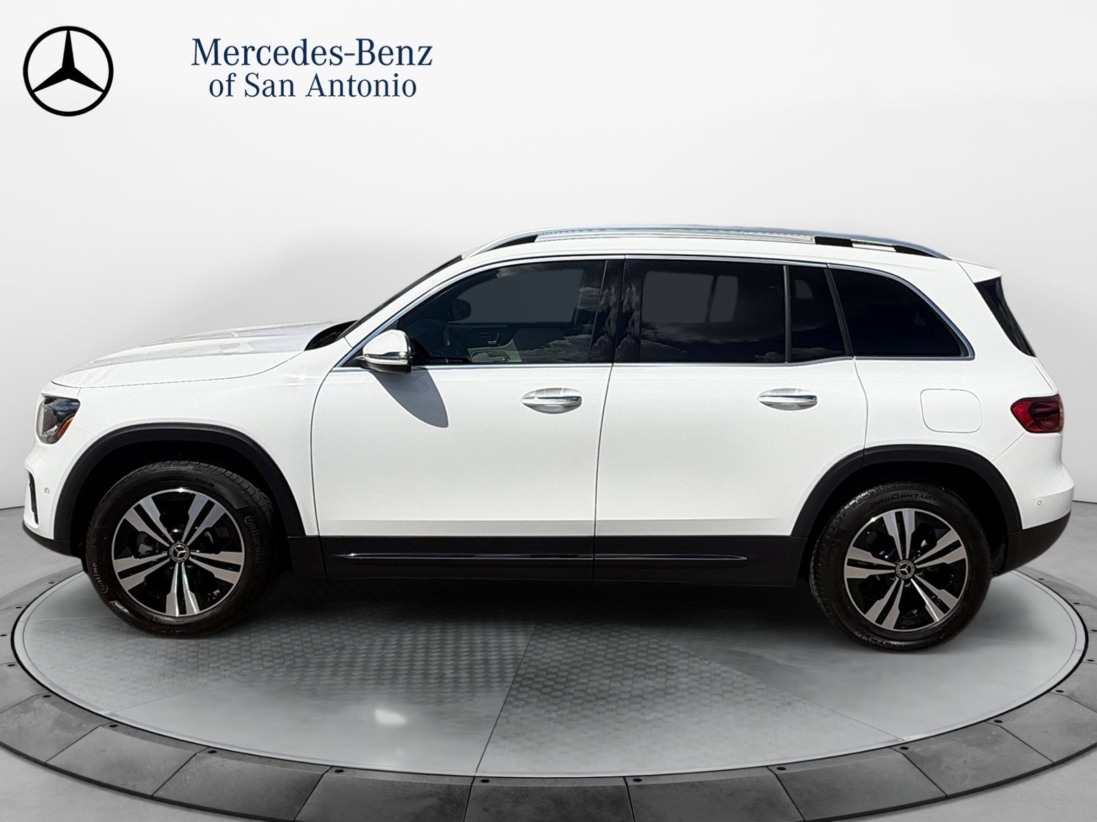 Certified 2025 Mercedes-Benz GLB 250 image 4