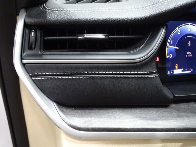 Used 2024 Jeep Grand Cherokee Limited image 19