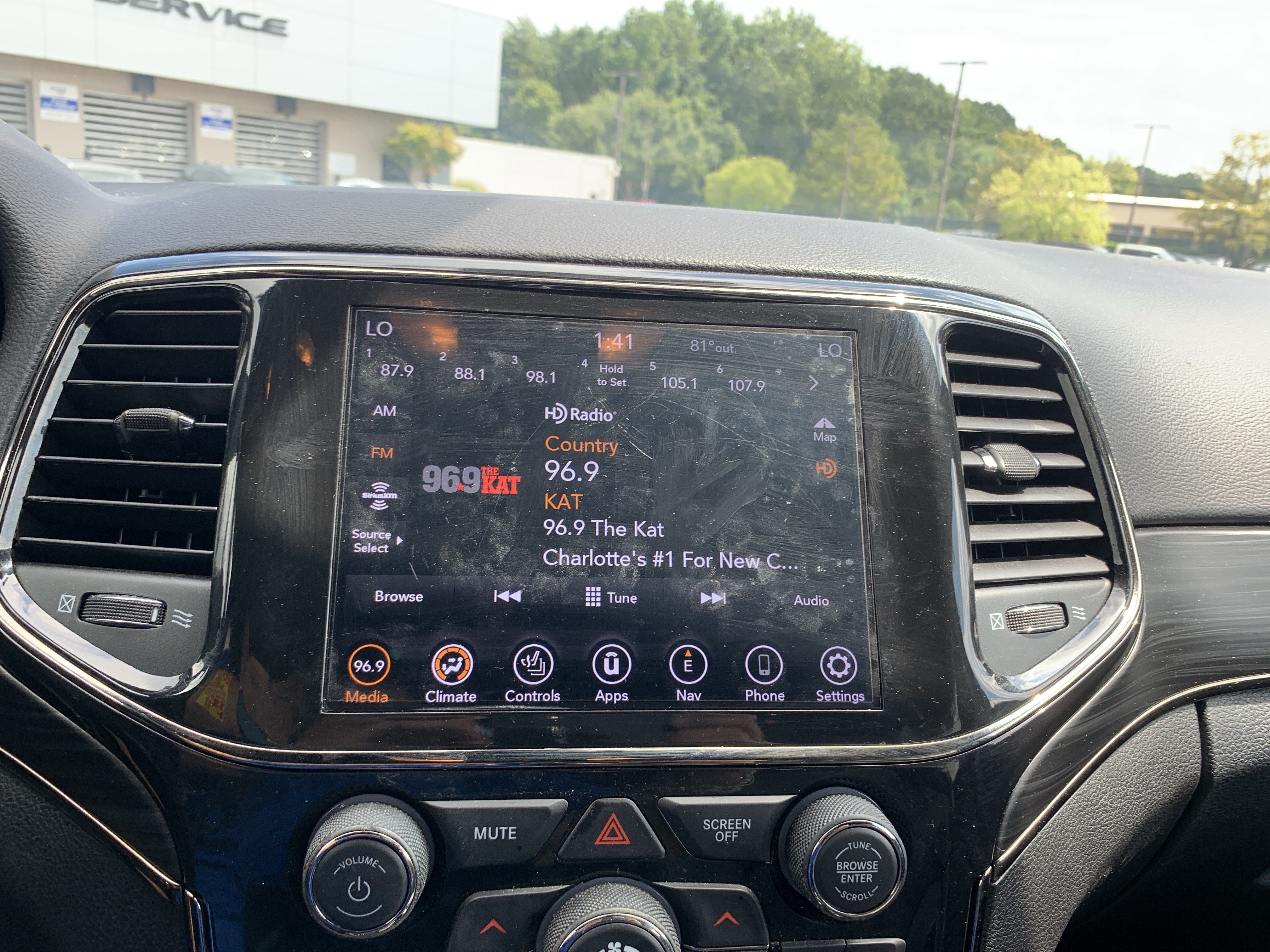 Used 2021 Jeep Grand Cherokee Limited X RWD image 23