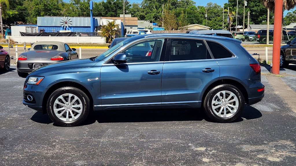 Used 2016 Audi Q5 2.0T Premium Plus w/ Technology Package AWD/4WD image 3