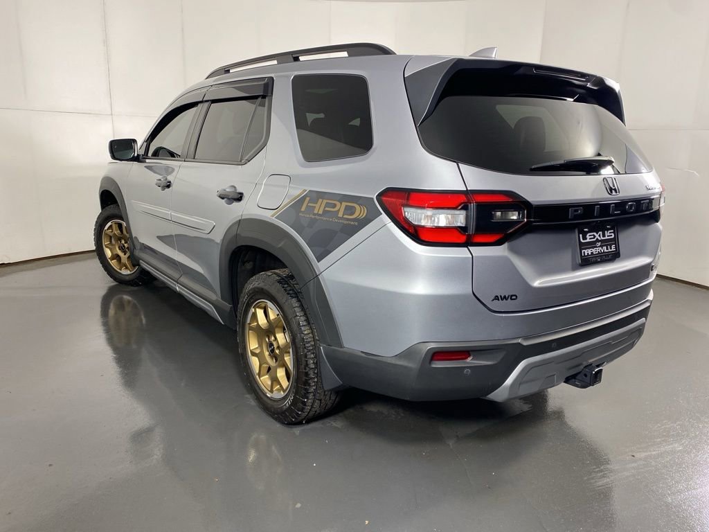 Used 2024 Honda Pilot TrailSport image 8