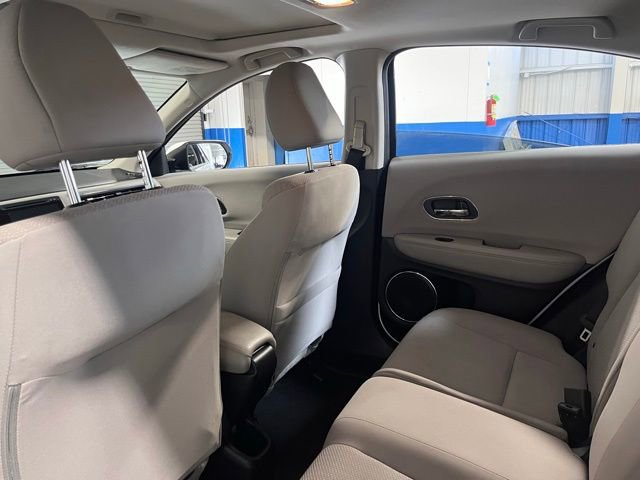 Used 2016 Honda HR-V EX image 18