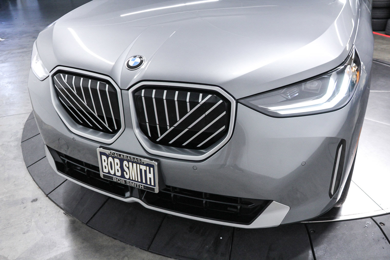 Used 2025 BMW X3 xDrive30i w/ Convenience Package image 11