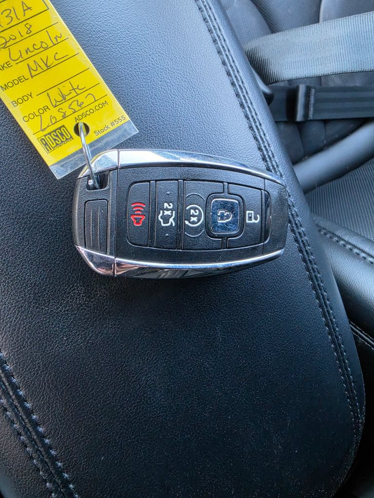 Used 2018 Lincoln MKC Reserve w/ Lincoln MKC Climate Package AWD/4WD image 10