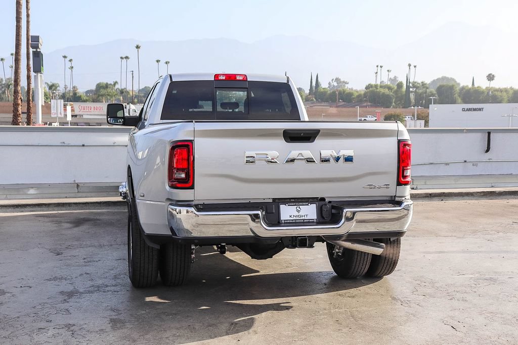 New 2026 RAM 3500 Tradesman AWD/4WD image 7