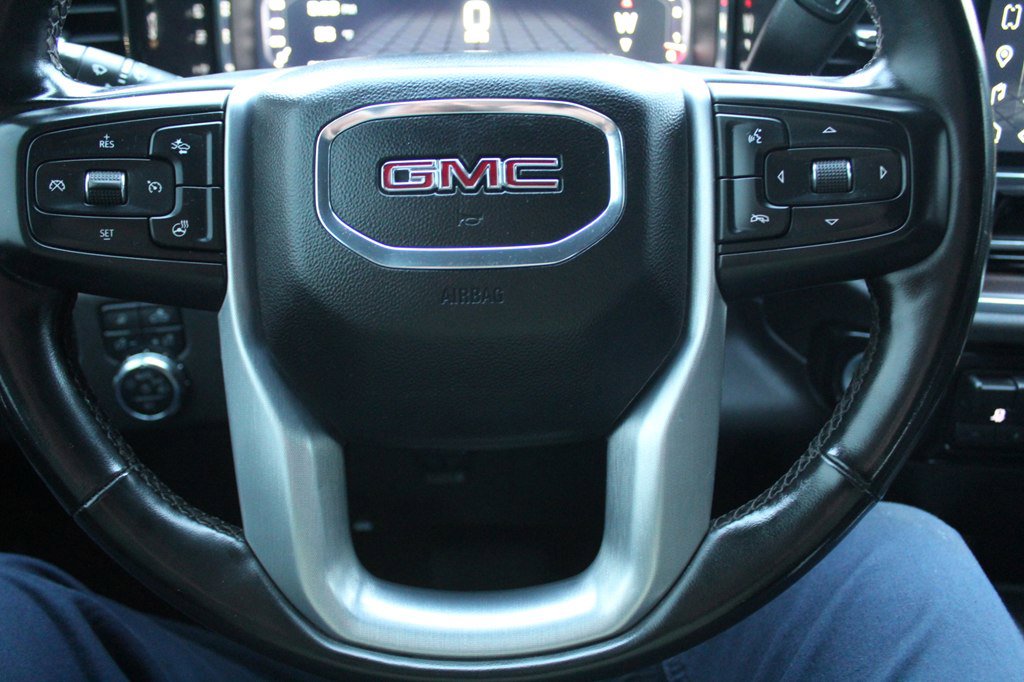 Used 2024 GMC Sierra 2500 SLT w/ SLT Convenience Package image 15