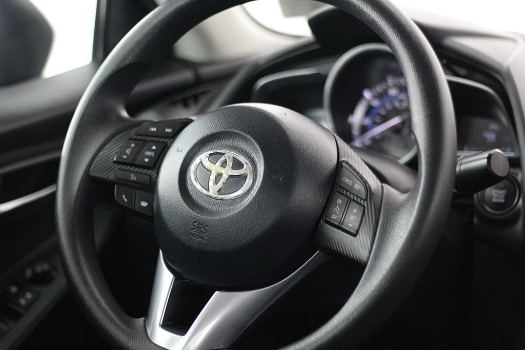 Used 2018 Toyota Yaris iA FWD image 11