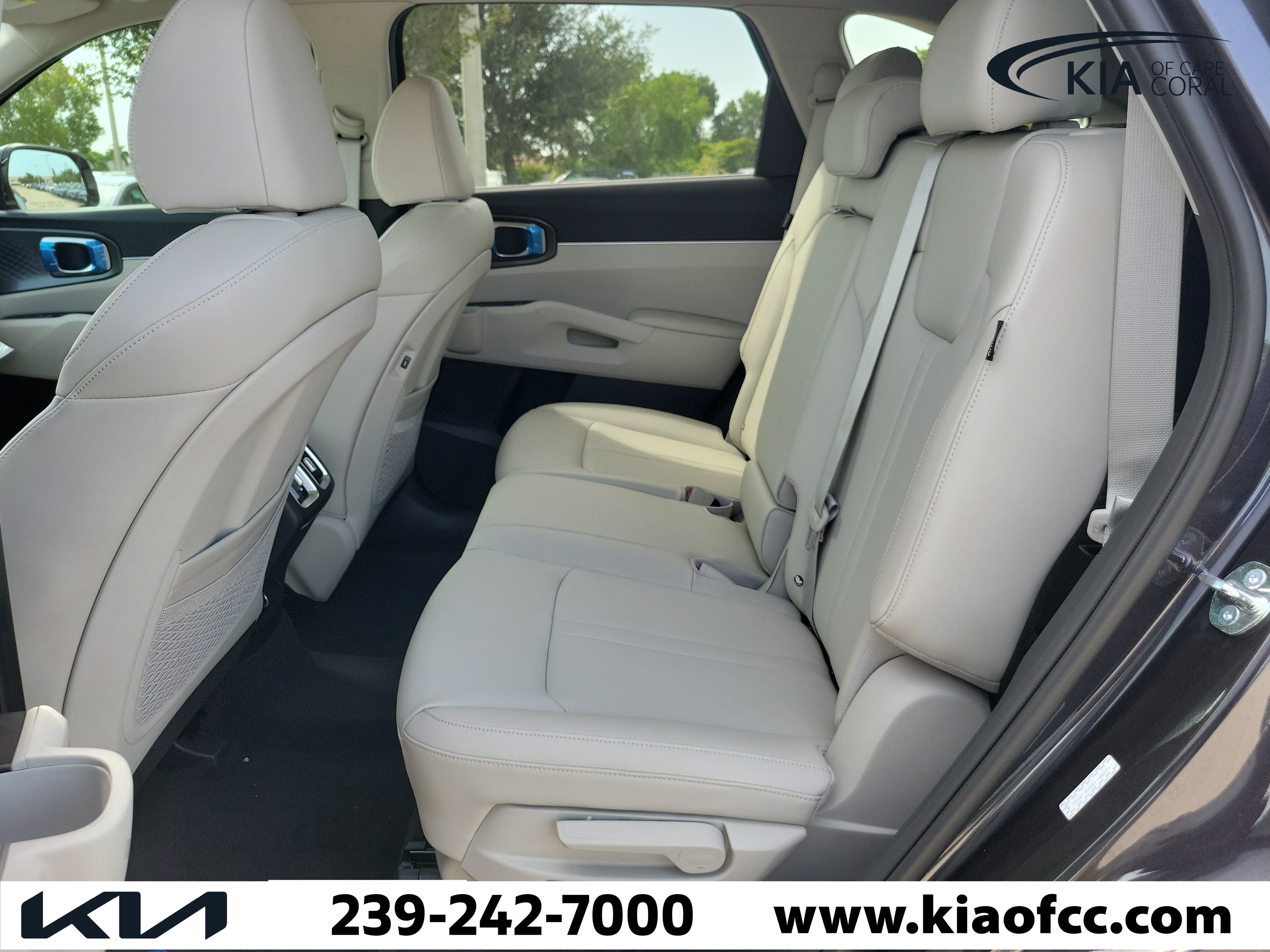 New 2026 Kia Sorento S w/ S Panoramic Sunroof Package FWD image 11