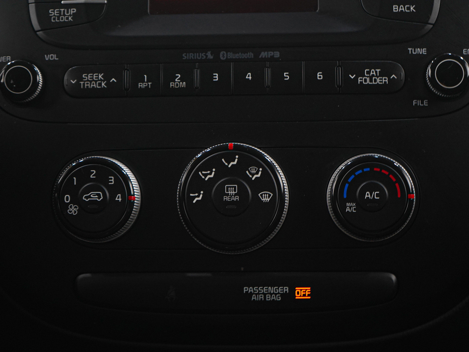 Used 2015 Kia Soul FWD image 16