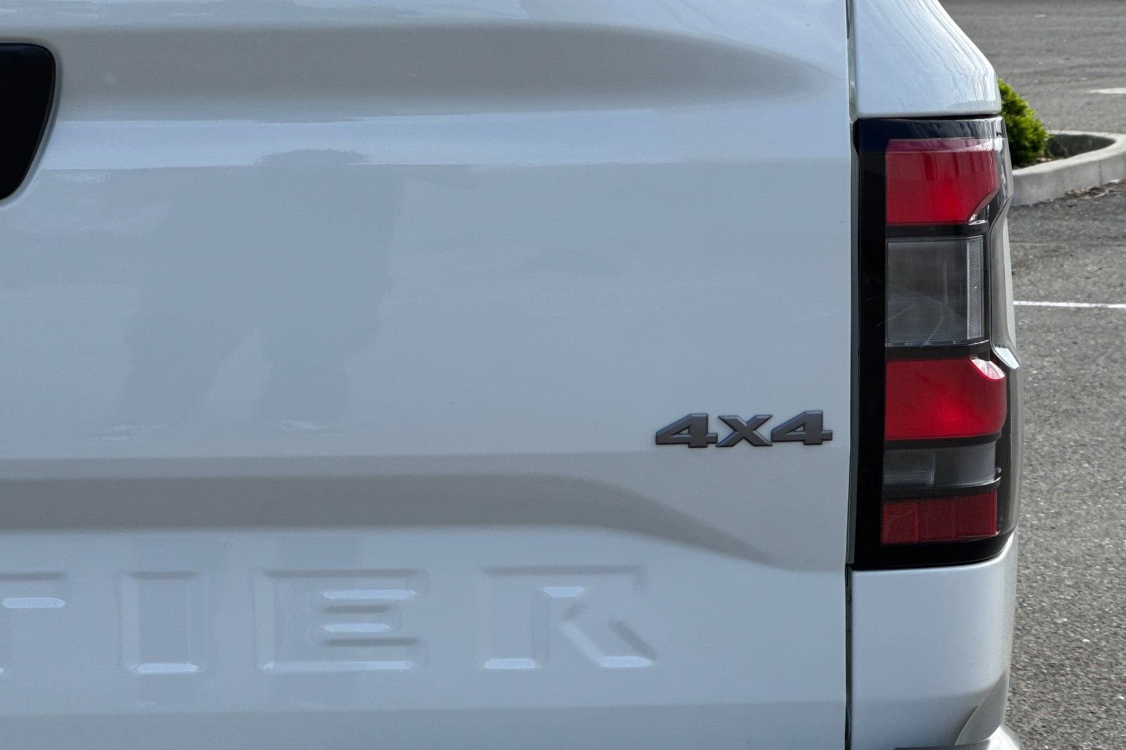 New 2026 Nissan Frontier S image 22