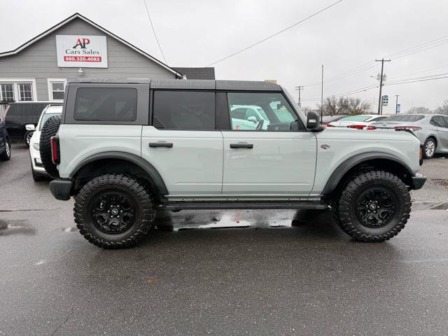 Used 2022 Ford Bronco Wildtrak image 8