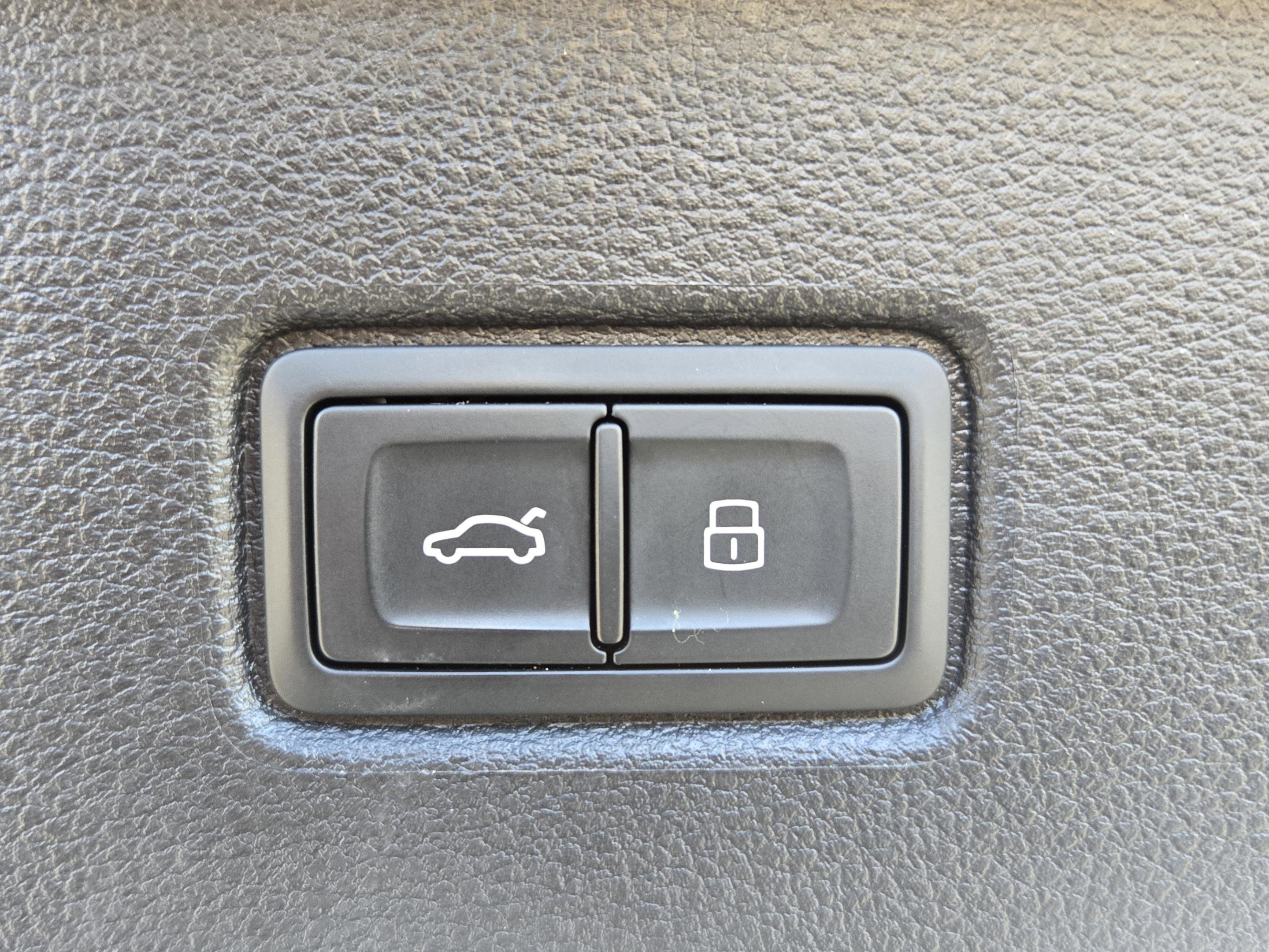 Used 2025 Audi Q7 3.0T Premium Plus image 31