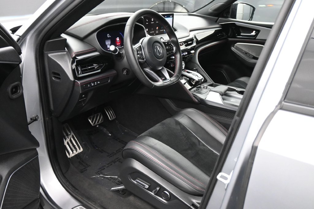 Used 2023 Acura MDX A-Spec AWD/4WD image 2