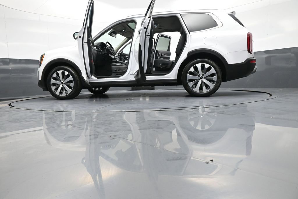 Certified 2022 Kia Telluride S AWD/4WD image 50
