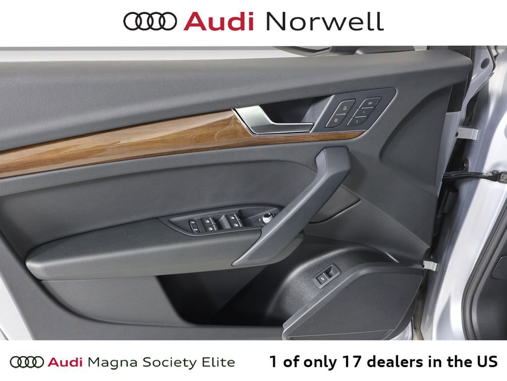 Used 2023 Audi Q5 2.0T Premium w/ Convenience Package image 20
