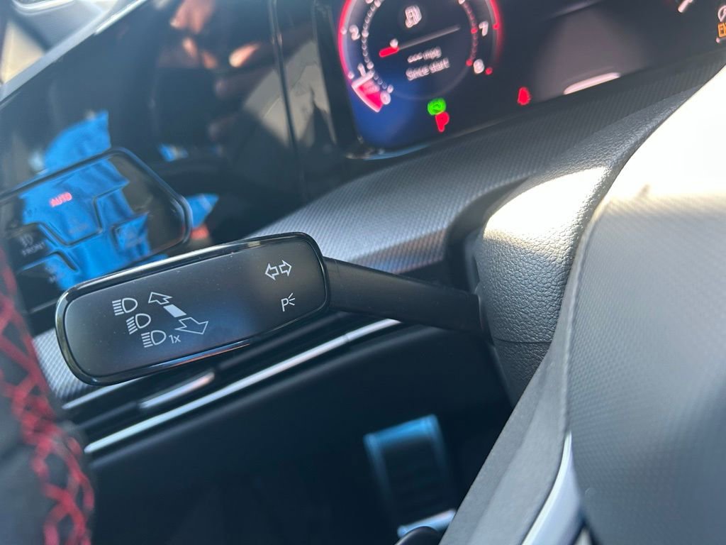 New 2025 Volkswagen GTI SE image 20