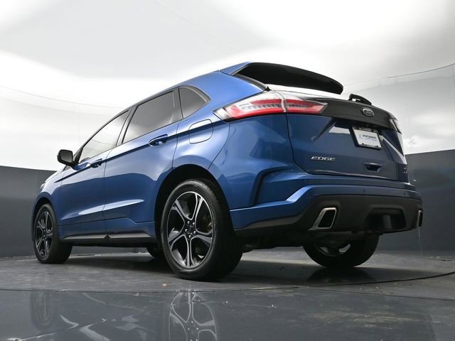 Used 2019 Ford Edge ST w/ Convenience Package image 38