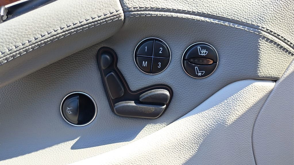 Used 2005 Mercedes-Benz SL 500 SL 500 image 25
