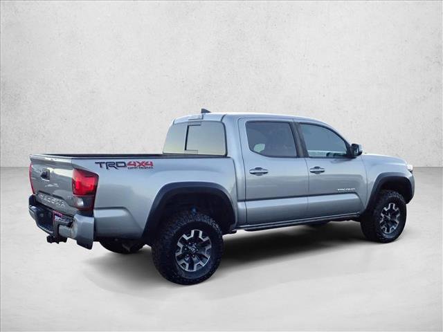 Used 2019 Toyota Tacoma TRD Off-Road w/ Technology Package image 4