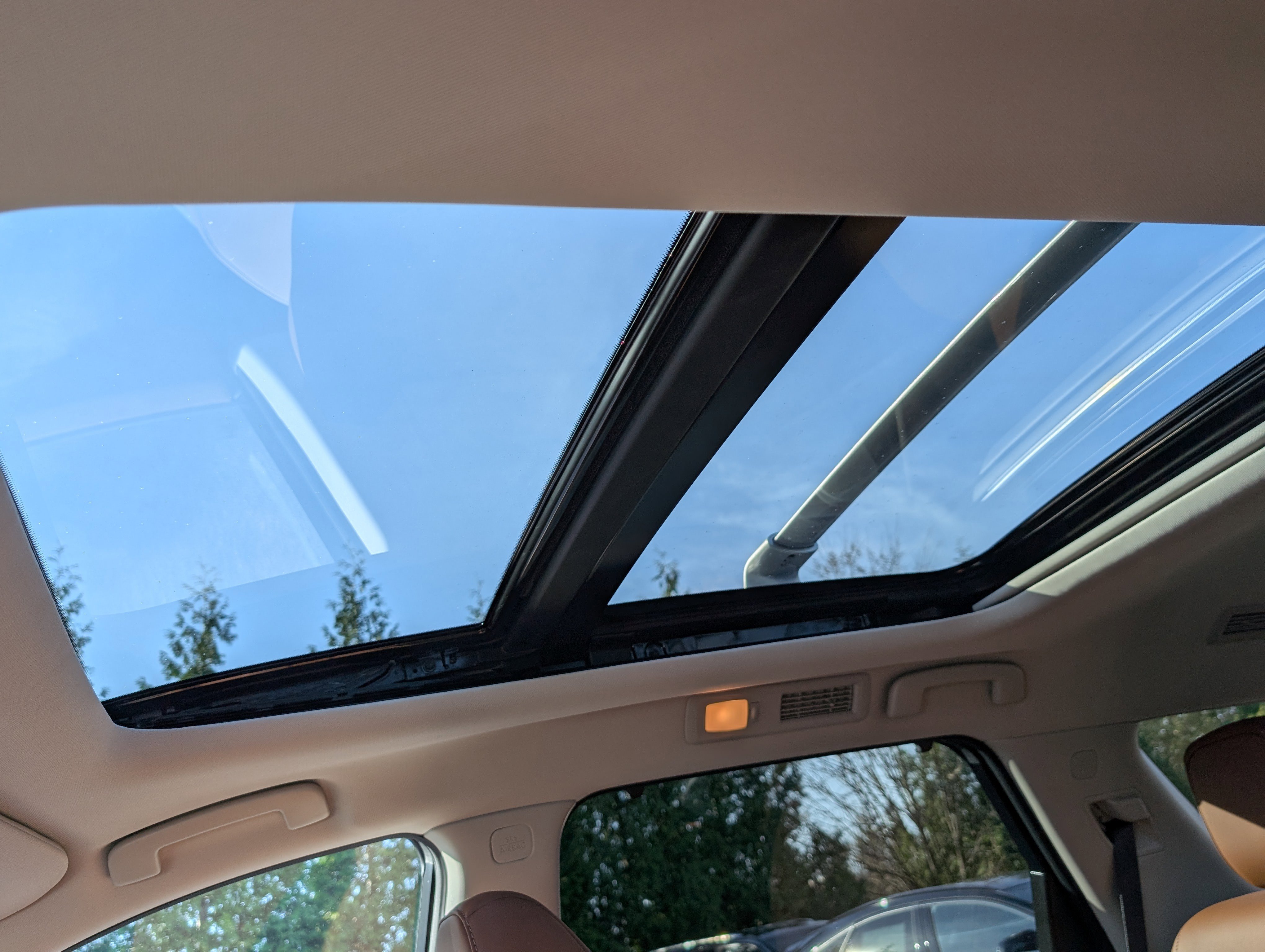 Used 2025 Nissan Pathfinder Platinum image 21