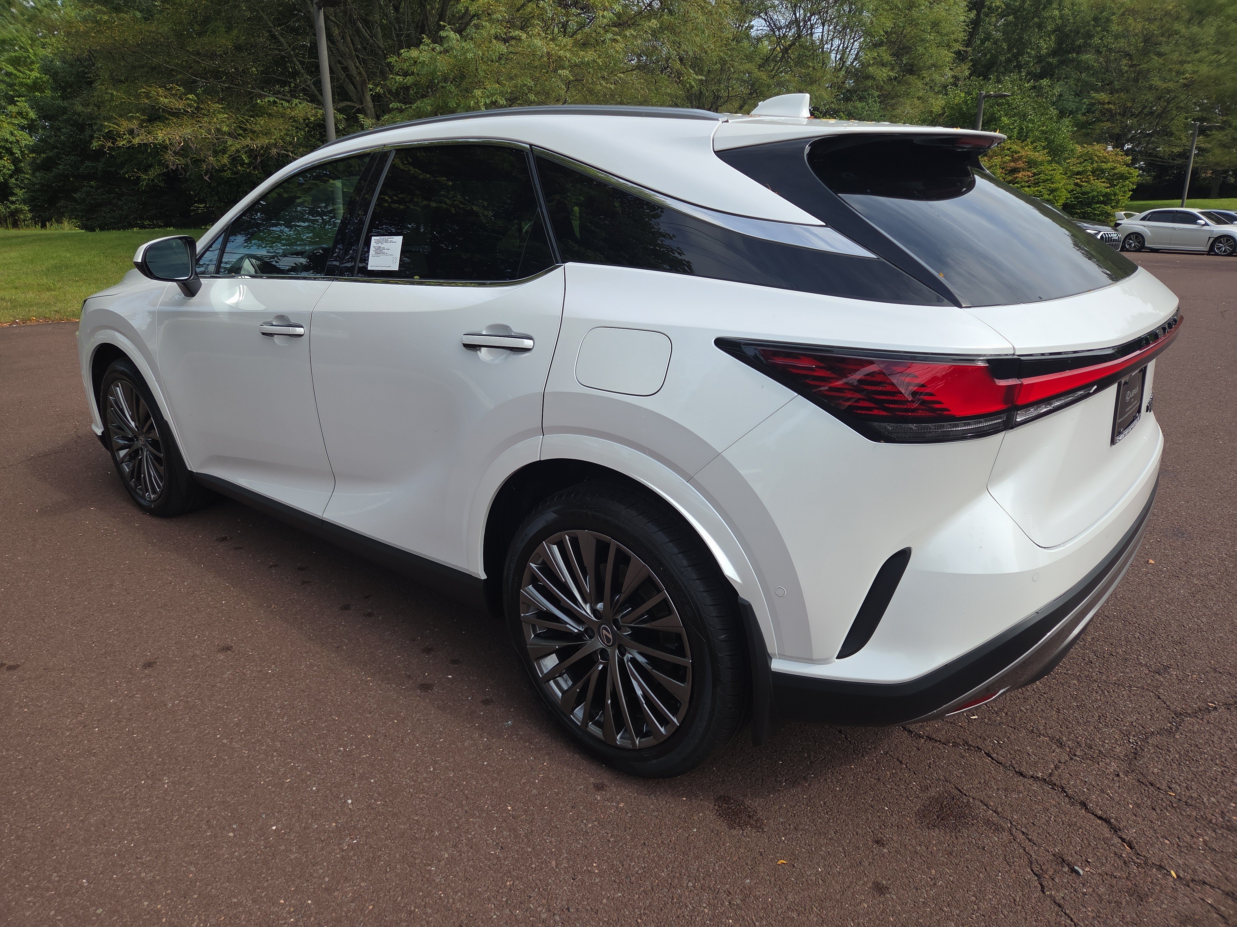 New 2026 Lexus RX 350 AWD w/ Convenience Package image 4