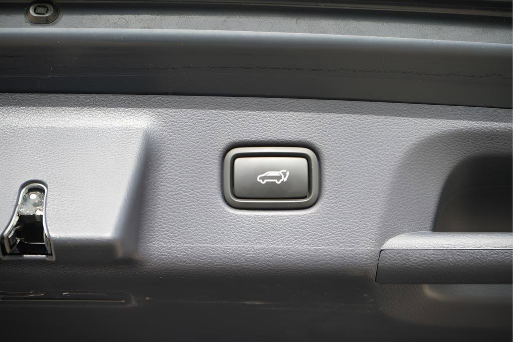 Used 2024 Hyundai Palisade Calligraphy AWD/4WD image 11