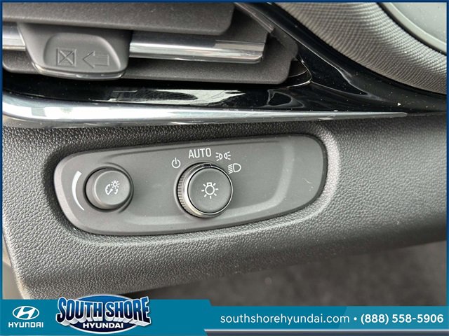 Used 2025 Buick Envista Sport Touring w/ Convenience I Package image 21