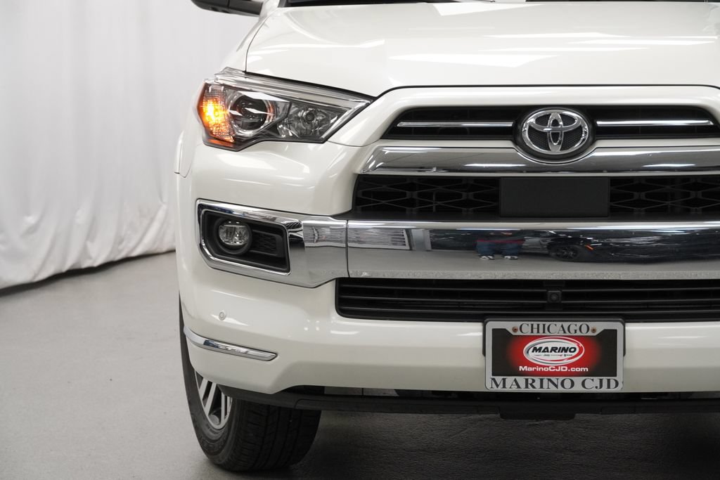 Used 2022 Toyota 4Runner Limited AWD/4WD image 6