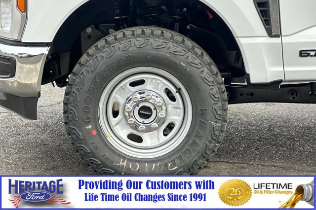 New 2026 Ford F250 XL image 23