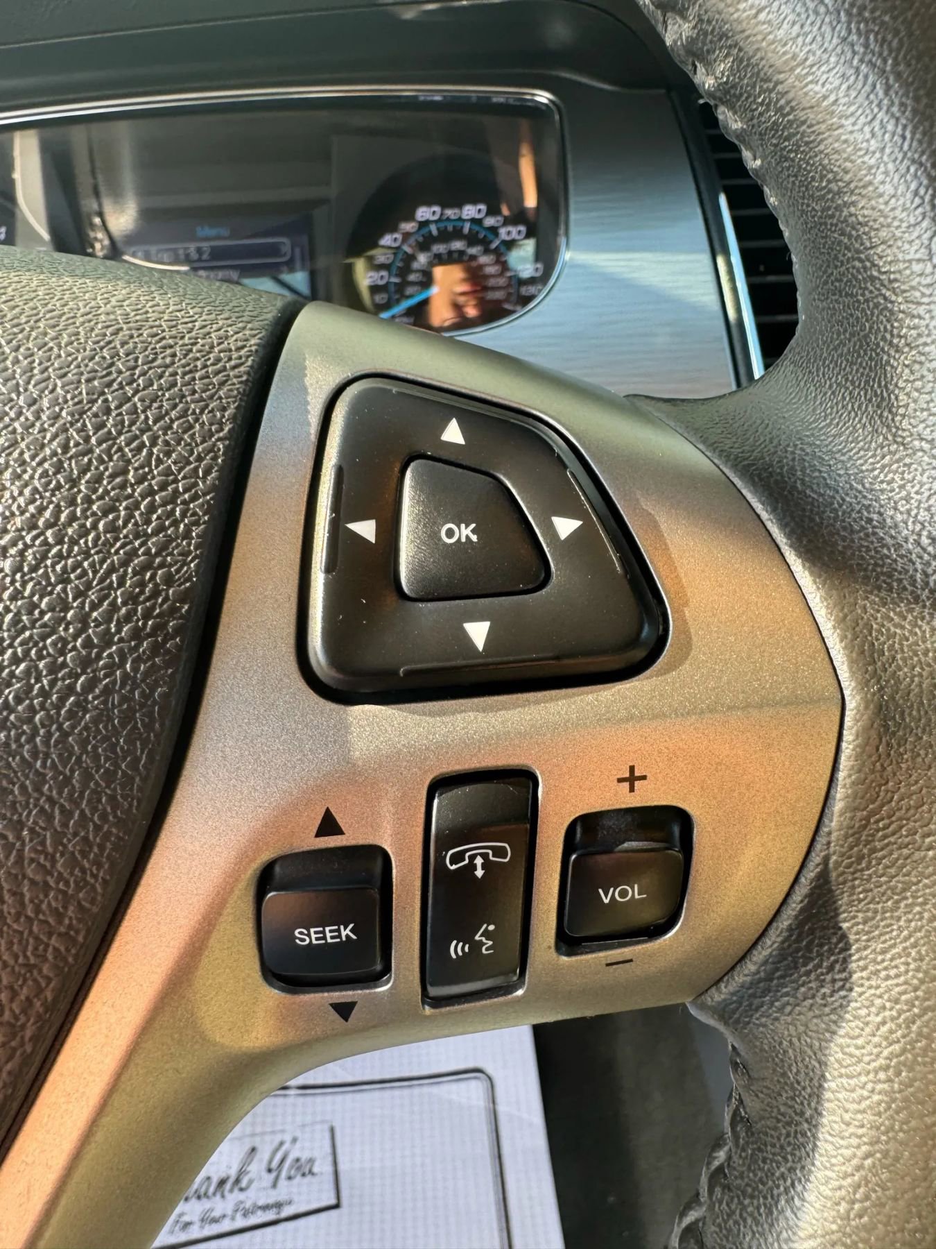 Used 2016 Ford Taurus SEL image 7