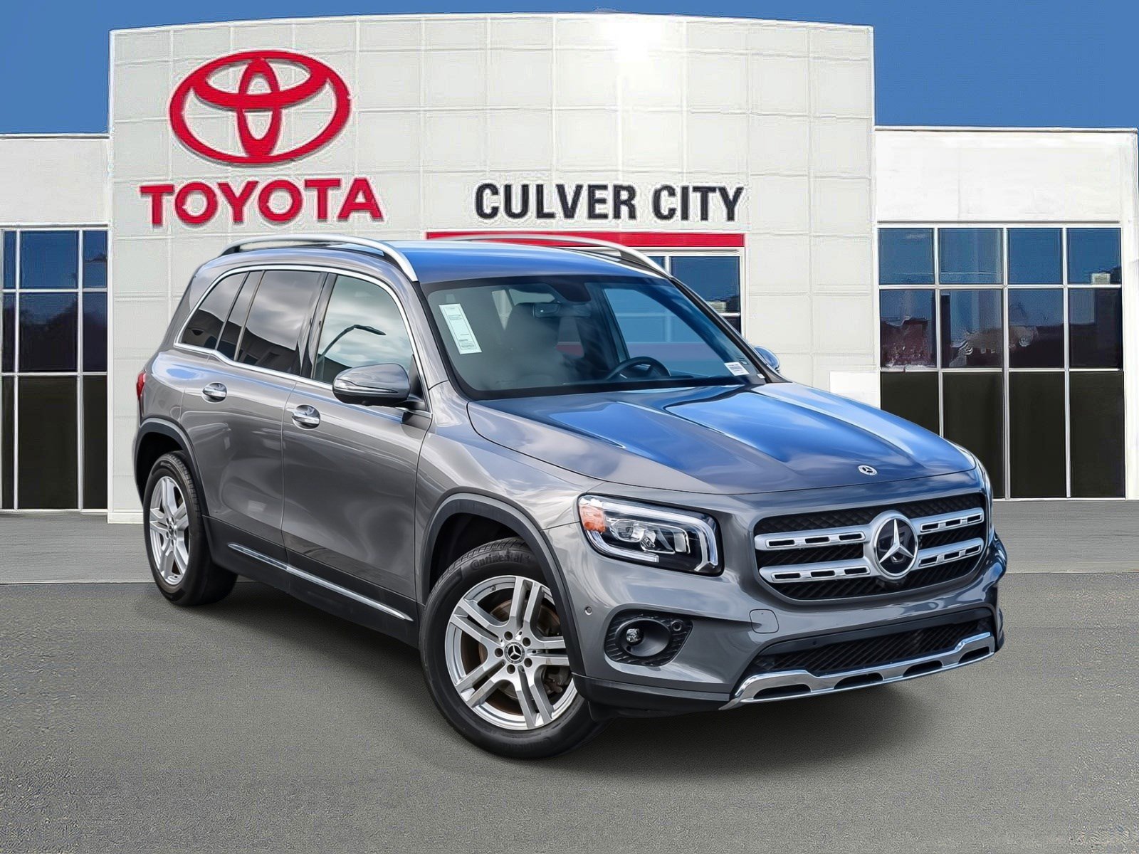 Used 2021 Mercedes-Benz GLB 250 GLB 250 image 1