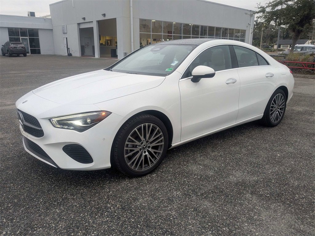 Used 2025 Mercedes-Benz CLA 250 4MATIC image 8