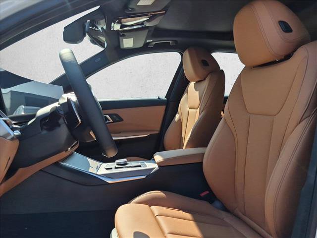New 2026 BMW 330i xDrive Sedan w/ Premium Package AWD/4WD image 4