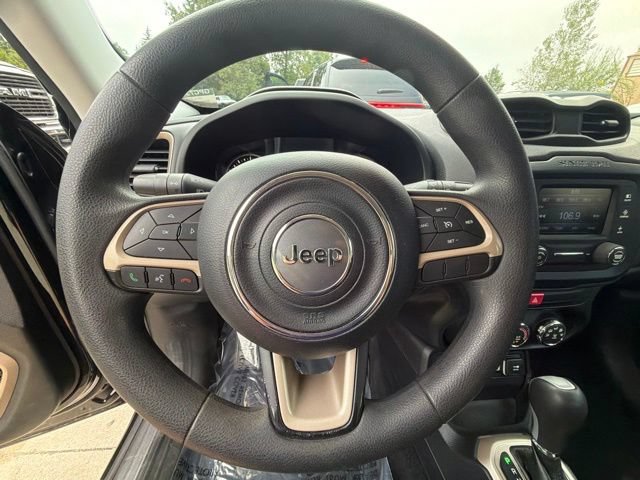Used 2016 Jeep Renegade Sport w/ Power & Air Group FWD image 25