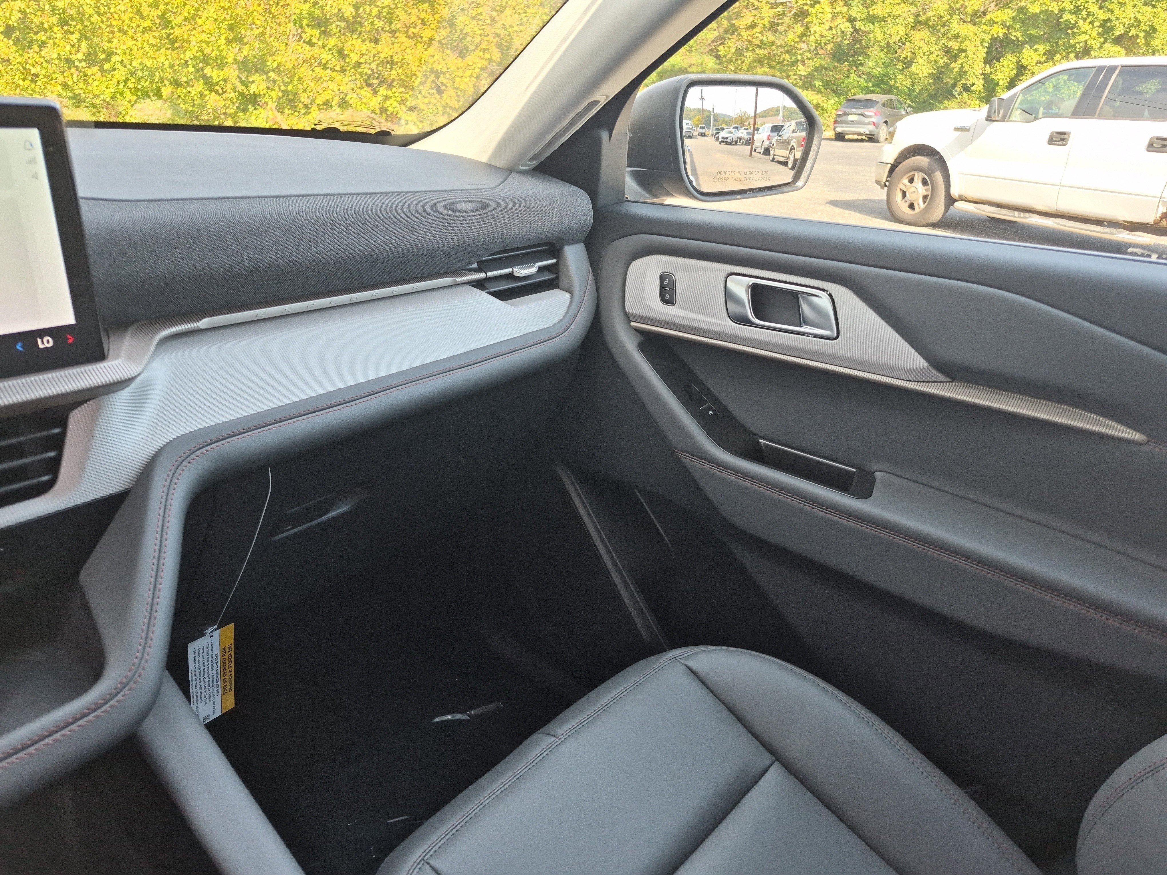 New 2026 Ford Explorer Active w/ Active Comfort Package image 20