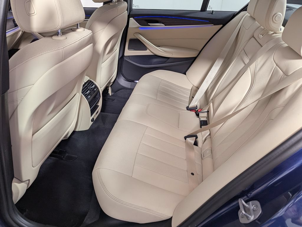Certified 2023 BMW 530i xDrive w/ Premium Package AWD/4WD image 46