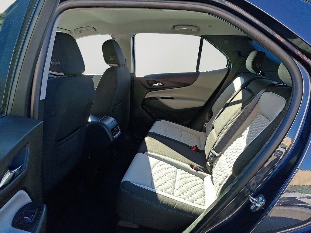 Used 2018 Chevrolet Equinox LS image 8