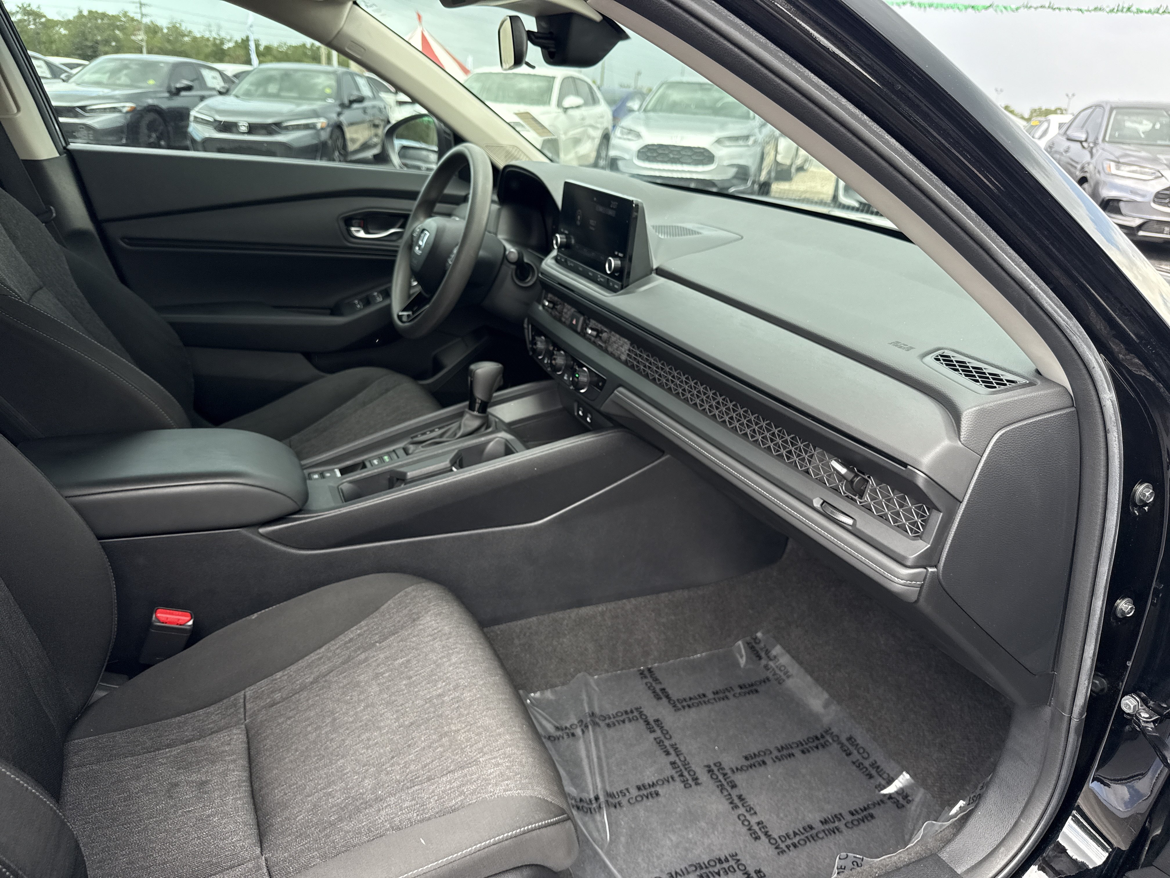Certified 2023 Honda Accord EX image 18