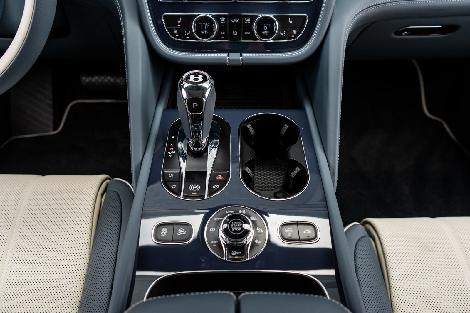 New 2026 Bentley Bentayga AWD/4WD image 33