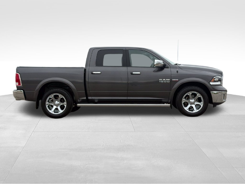 Used 2017 RAM 1500 Laramie w/ Convenience Group AWD/4WD image 23