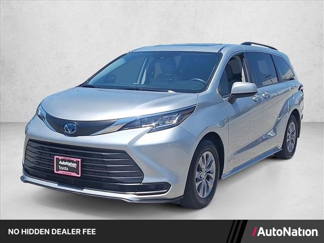 Certified 2021 Toyota Sienna LE w/ LE Plus Package AWD/4WD image 1