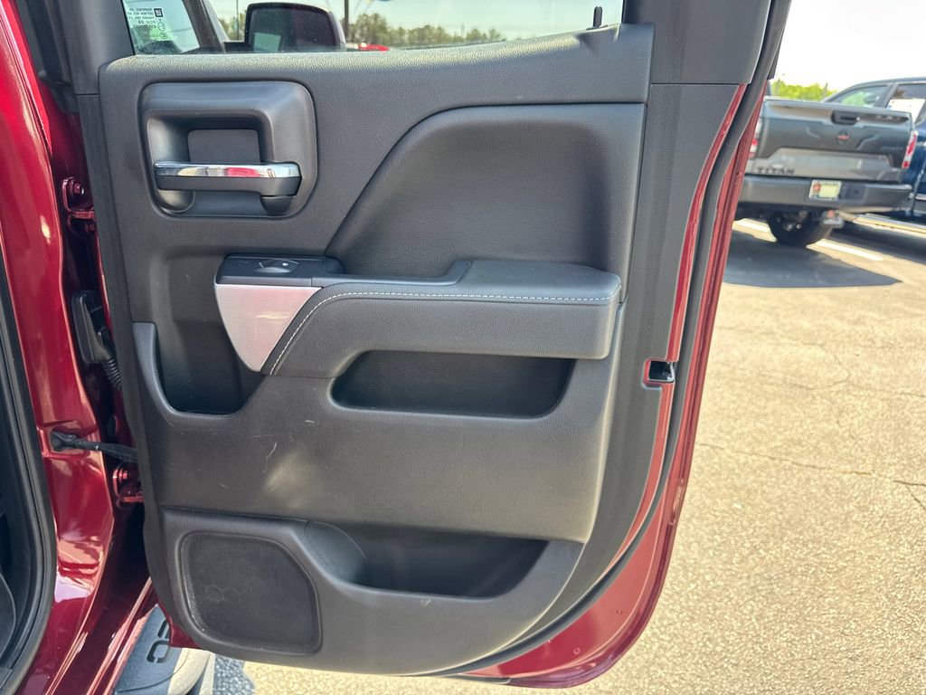 Used 2017 Chevrolet Silverado 1500 LT w/ All Star Edition AWD/4WD image 16