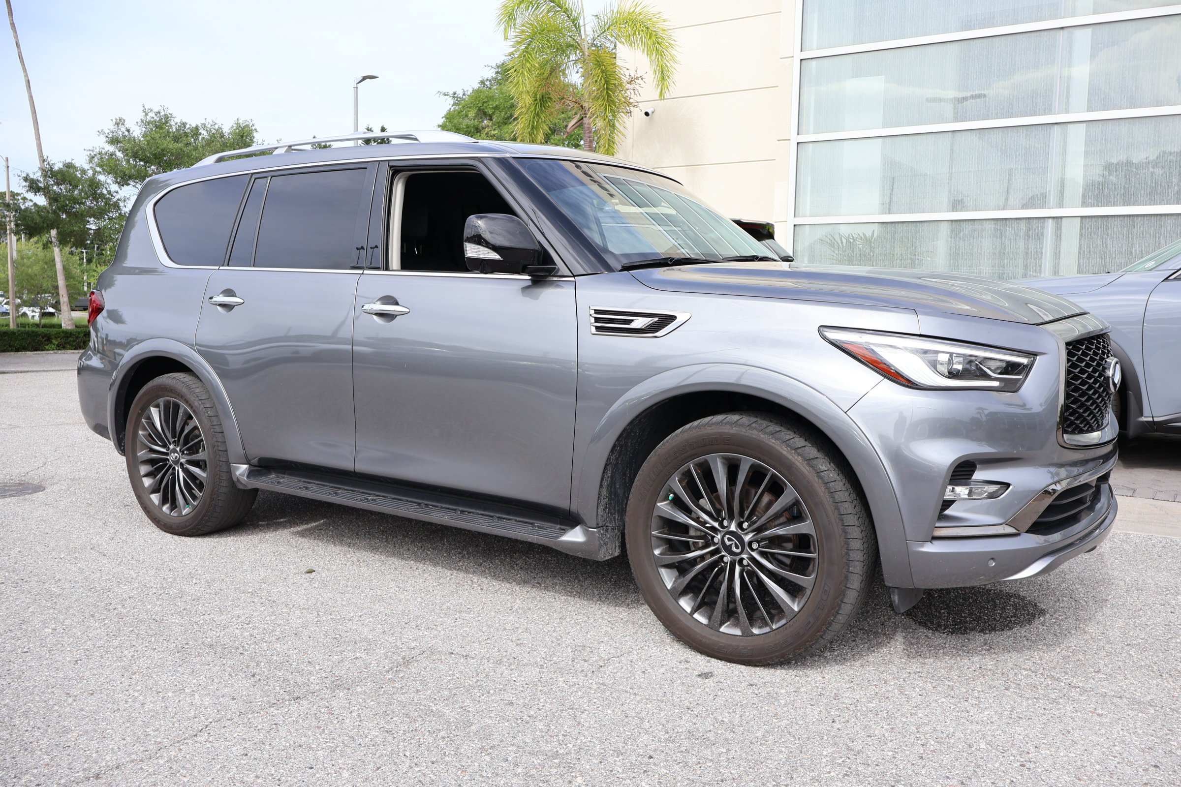 Certified 2021 INFINITI QX80 Premium Select w/ Cargo Package RWD image 11