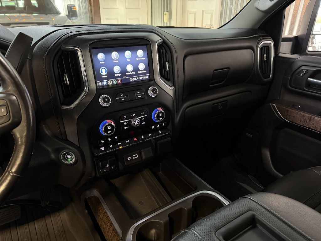 Used 2021 GMC Sierra 3500 Denali w/ Denali Ultimate Package AWD/4WD image 15