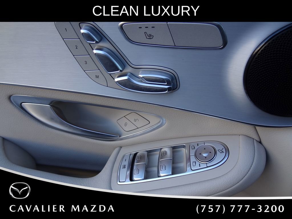 Used 2022 Mercedes-Benz GLC 300 4MATIC image 18