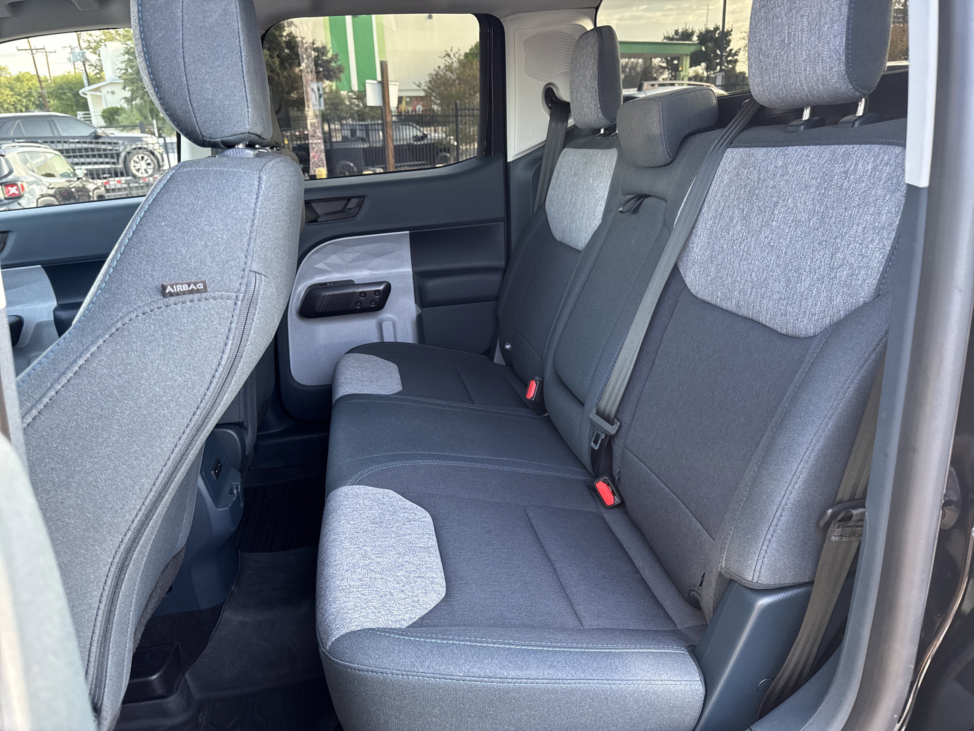 Used 2025 Ford Maverick XLT w/ Equipment Group 302A image 27