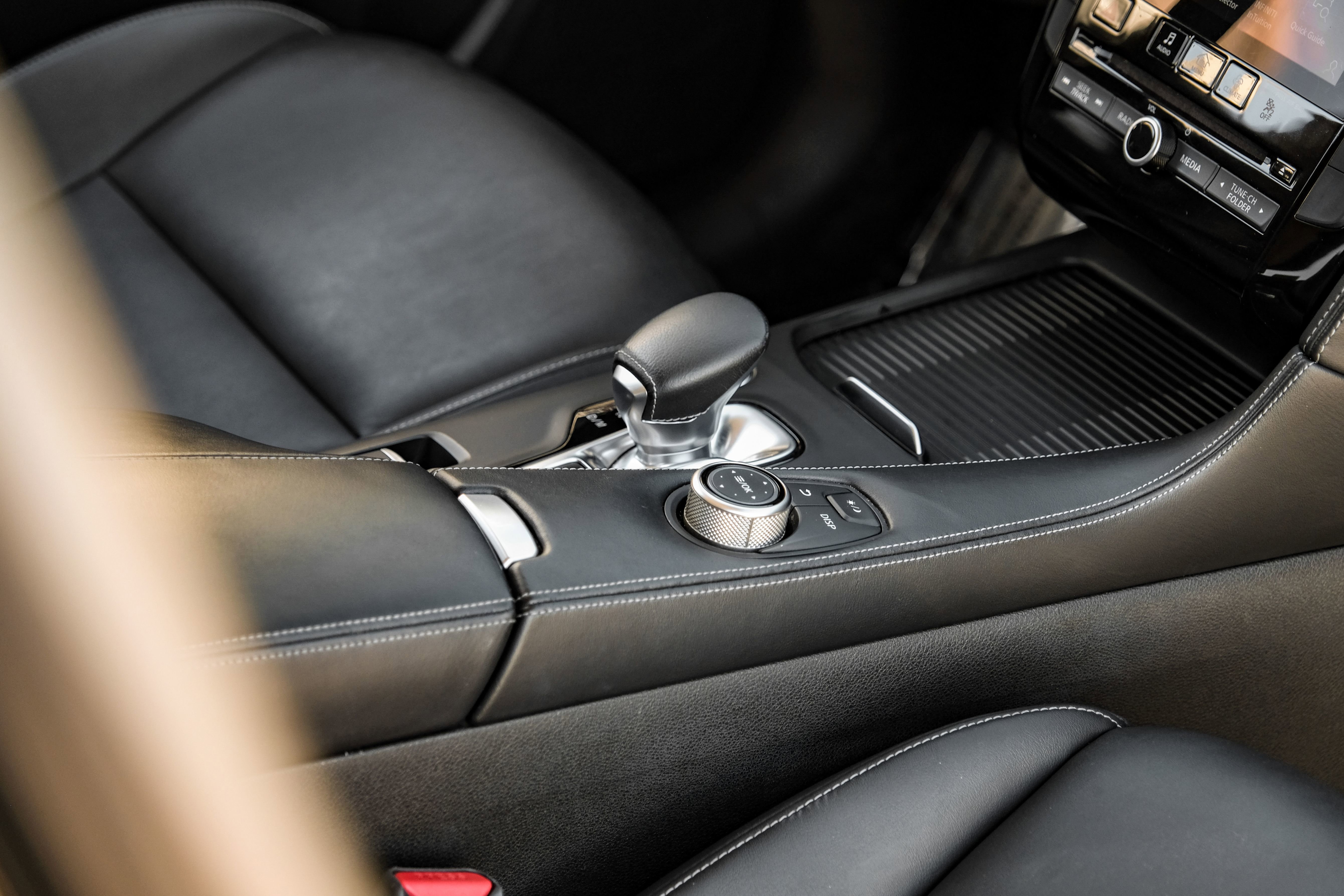 Used 2020 INFINITI QX50 Luxe image 23