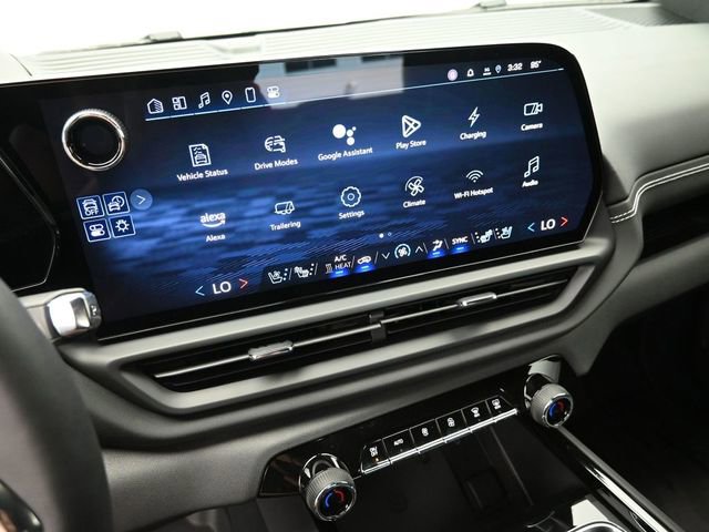 New 2025 Chevrolet Silverado EV LT image 32