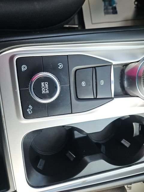 Used 2020 Ford Explorer XLT w/ Class III Trailer Tow Package AWD/4WD image 35